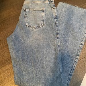 Ntw zara jeans skin fare raw hem jeans size 8